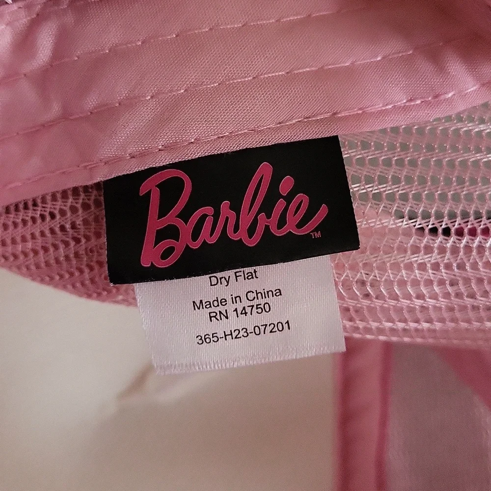 Barbie Hat 🩷 - Picture 7 of 8